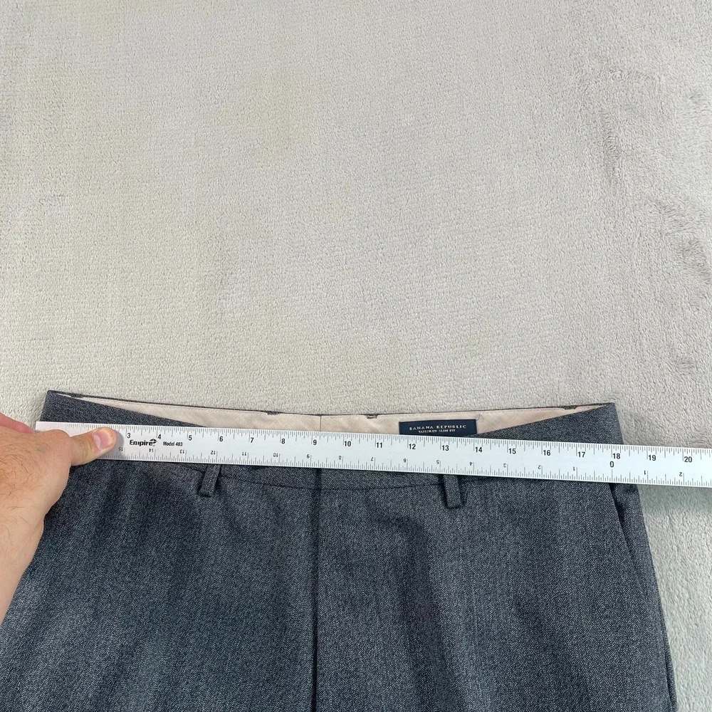 Banana Republic Tailored Slim Fit Dress Pants Men 36x31 Grey 100% Wool NWOT $138